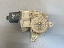 MERCEDES-BENZ C W204 Fensterhebermotor vorne links A2048200142 2.20 22211963 MERCEDES-BENZ C W204 Fensterhebermotor vorne links A2048200142 2.20 22211963
