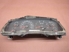 03-04 Ford F250 F350 6.0L Diesel Instrument Gauge Cluster Speedometer
