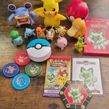 Pokémon Figures Large Lot Various Years S1, S2, S3 w/ Onix Shooter And Disks 