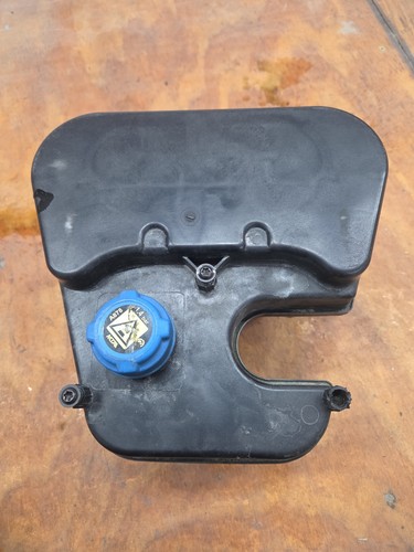 McLaren 540C GT4 2016-2021 Coolant reservoir P/N 13LA002CP Photo - $300