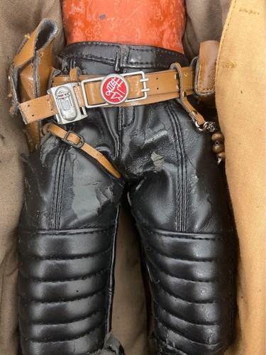 Hot Toys Movie Masterpiece Hellboy MMS83 1/6 Scale Figure - Picture 10 of 11