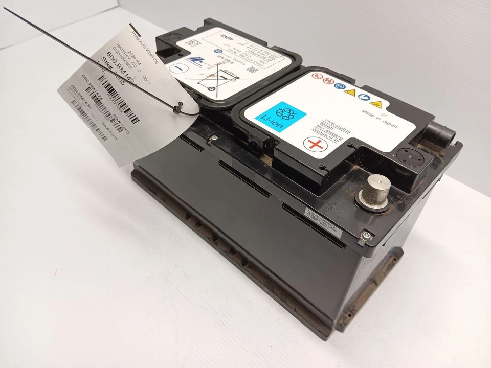 Unidad de batería trasera de iones de litio BMW M3 M4 G80 G82 G83 70Ah 2021 2022 2023 2024 OEM Foto 3 de 4