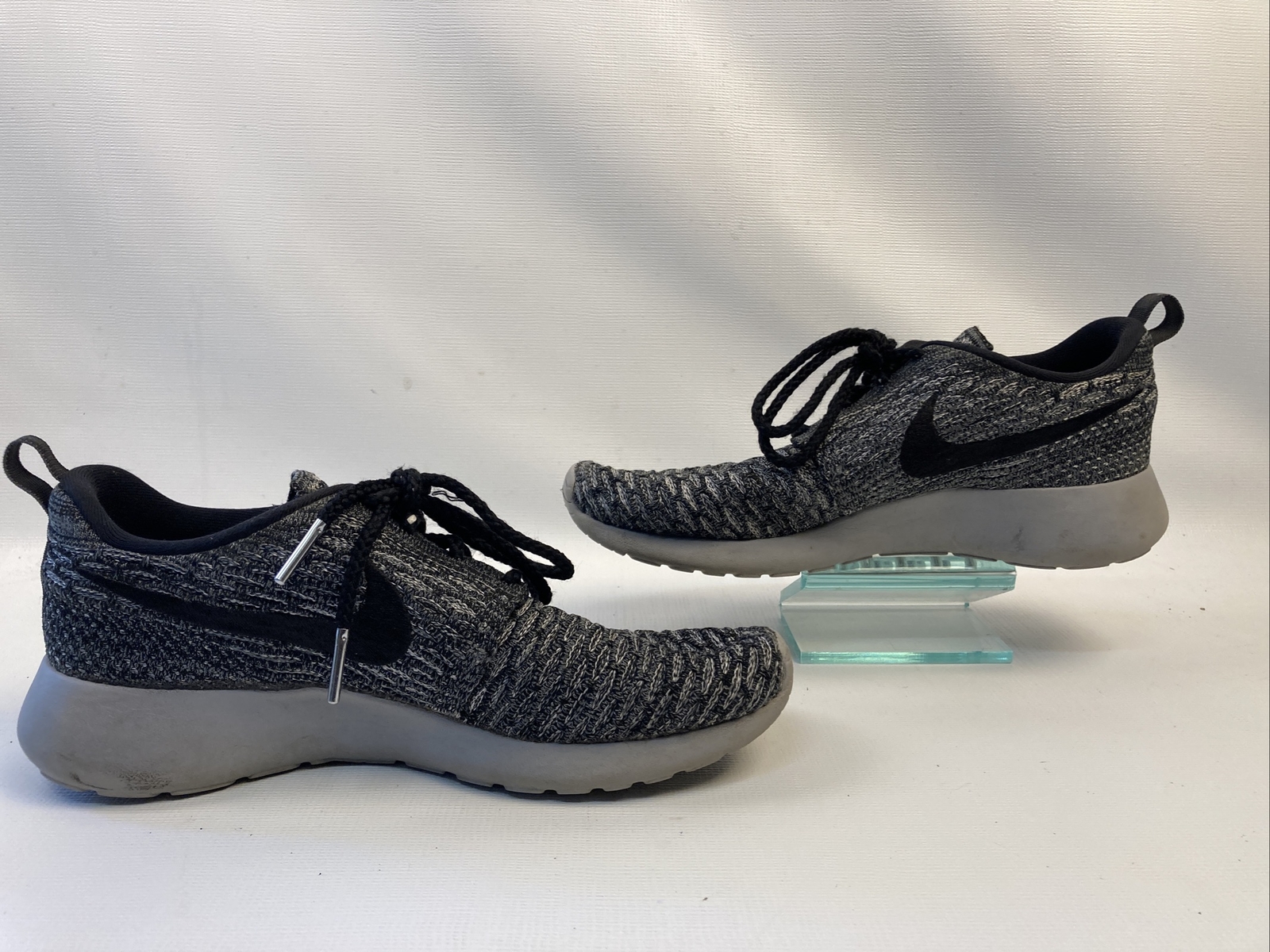 Nike Roshe Run One Flyknit Wolf Grey Black Grey 704927-007 US 8 Womens
