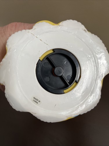 Disney Prinzessin Schneewittchen geformte 8,5" Münzbank mit Klopfer im Korb EUC - Bild 8 von 8