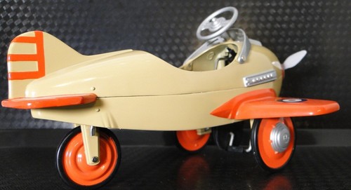 Pedal Car Plane WW2 Metal Ford Aircraft P51 Mustang 1967 "Too Small to Ride-On" - Picture 3 of 3