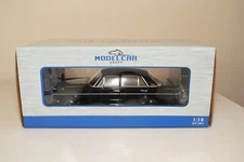 A12 1:18 MCG MODEL CAR GROUP MCG18117 MERCEDES-BENZ 220D 220 D W115 BLACK MIB