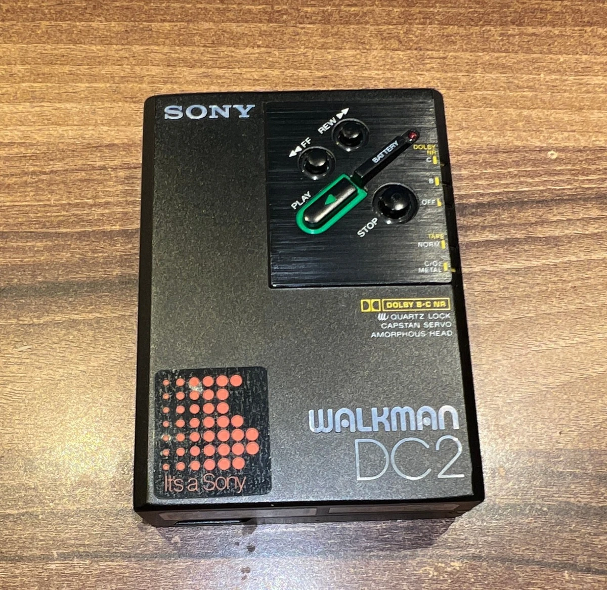 Sony WM-DC2 Walkman Cassette Player AMORPHOUS HEAD EXCELLENT WORK SN # 526796