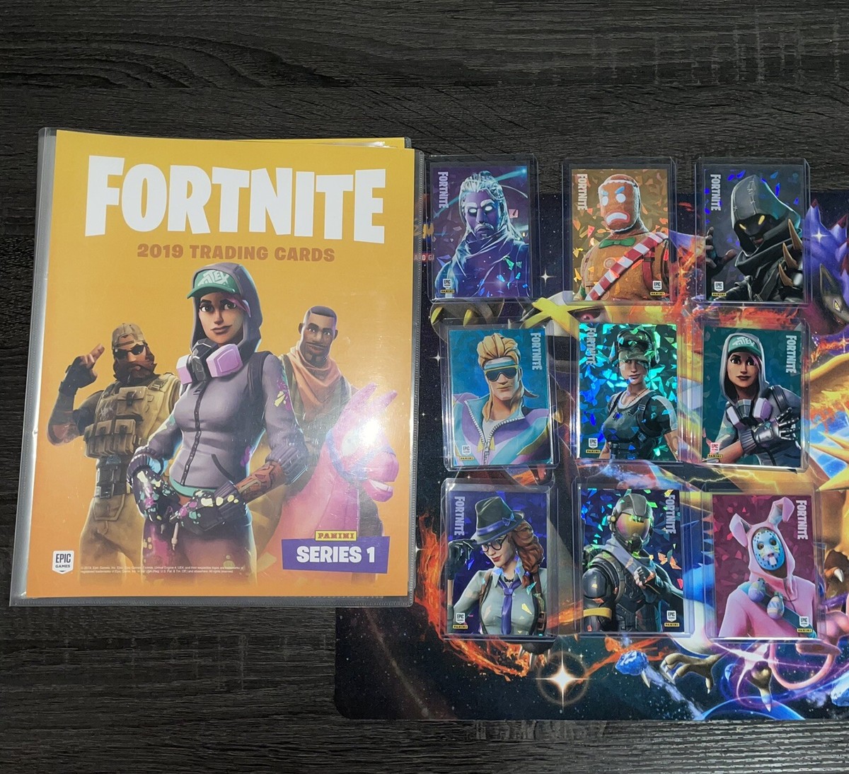 fortnite binder for cards Vault X - 4-Pocket Strap Binder main image 1