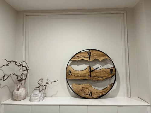 Unique Olive live edge wood Extra large clock (80cm diameter) - Picture 1 of 10