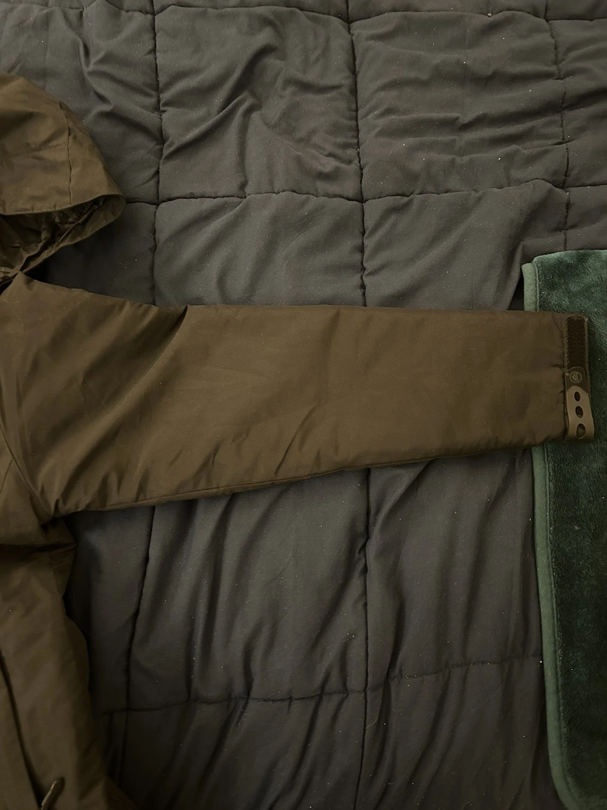 Black Stormtech Coat Small - product detail image 18