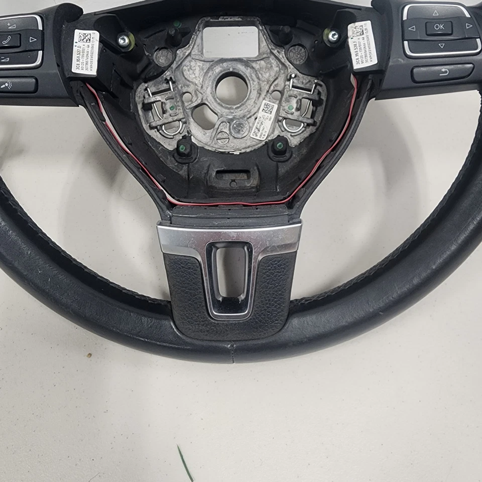 Volkswagen Passat SEL 2012 volante negro 3C8.959.537.D OEM Foto 4 de 4