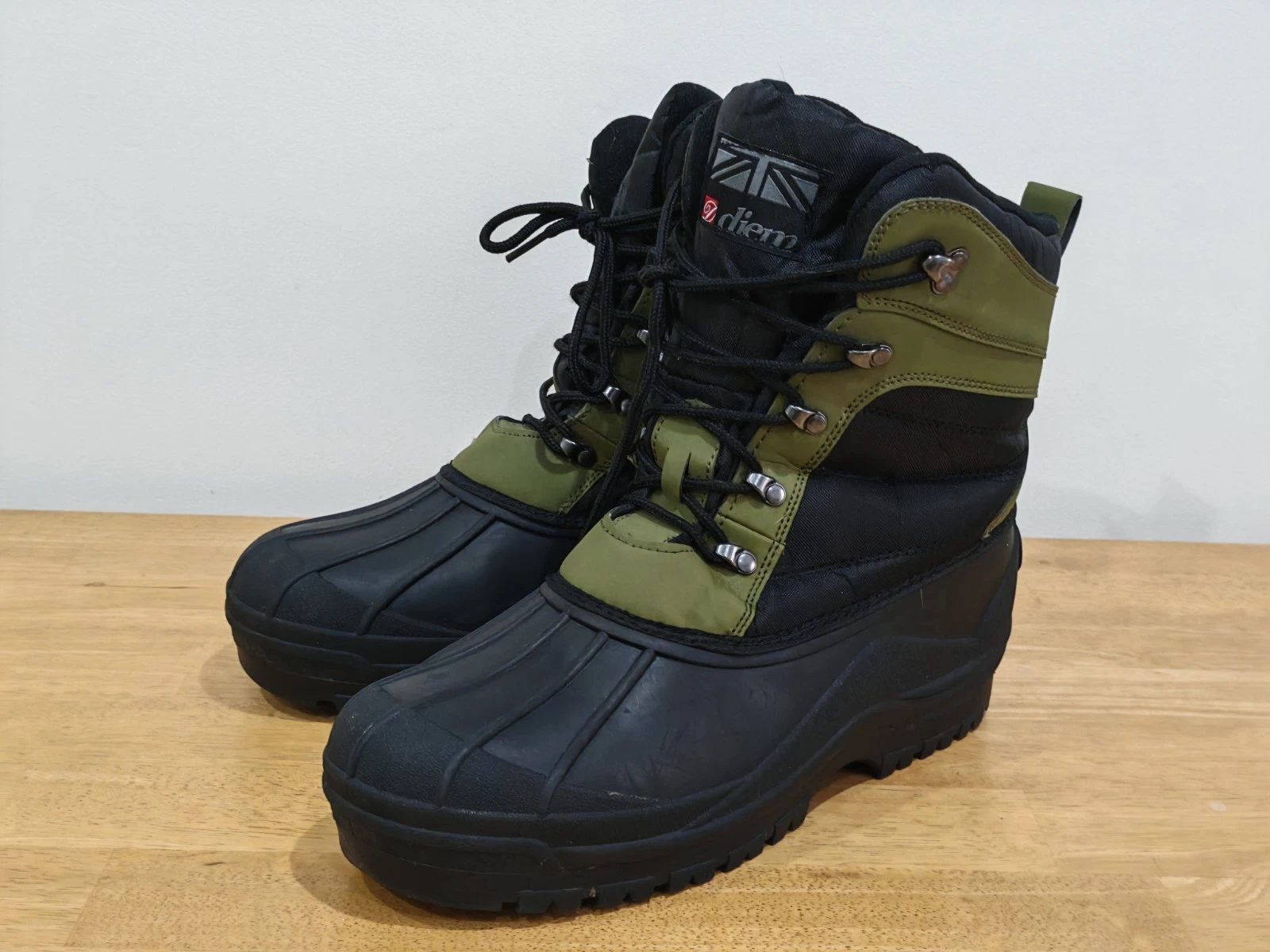 Diem Mens Lite Tech Boots Fishing Lace Up Waterproof Pattern Size UK 10
Opens in a new window or tab