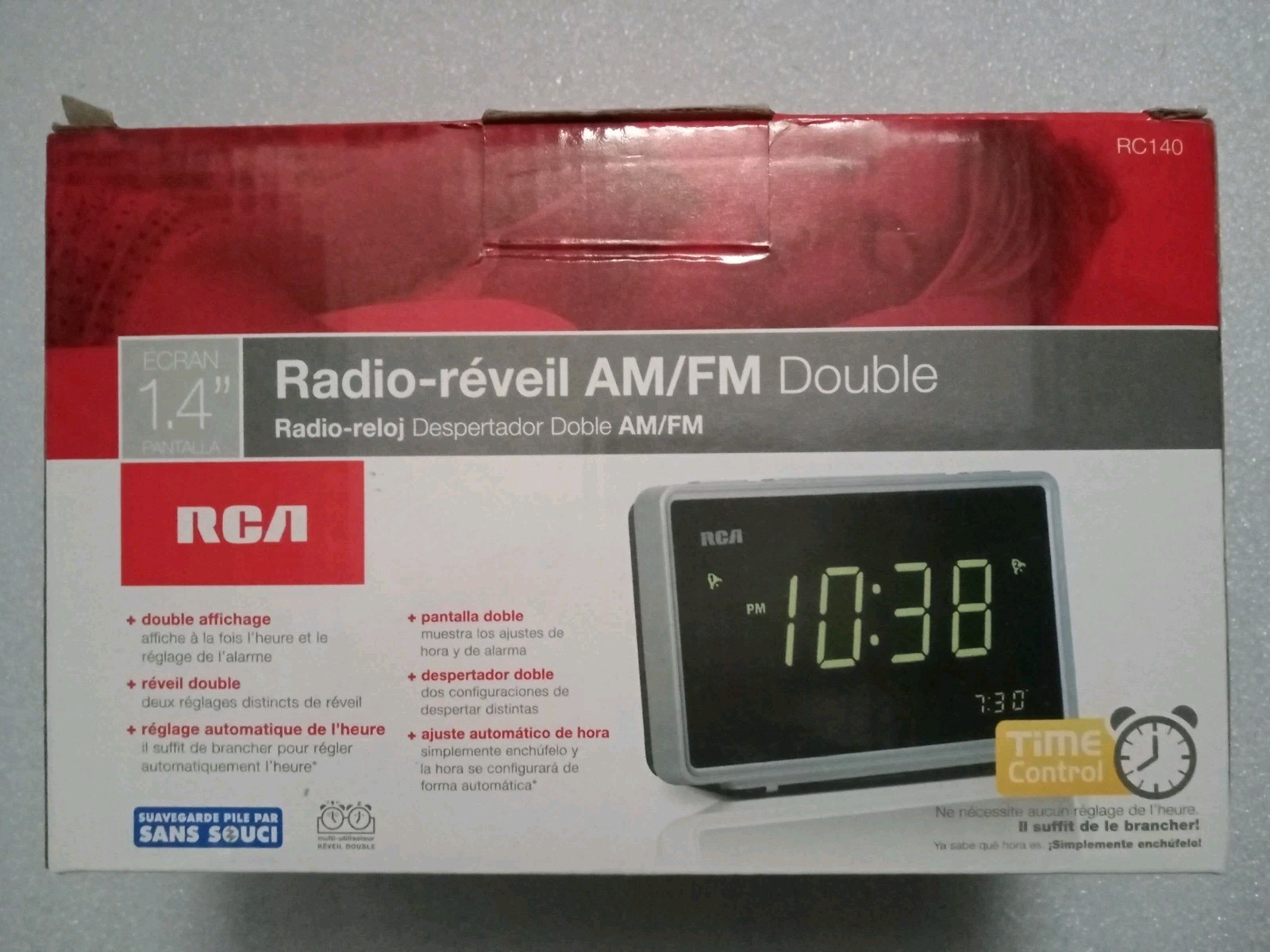 RCA Green LED Display Alarm Clock AM/FM Radio Model RC 140 A Brand New! Vintage photo RCA Green LED Display Alarm Clock AM/FM Radio Model RC 140 A Brand New! Vintage featured image