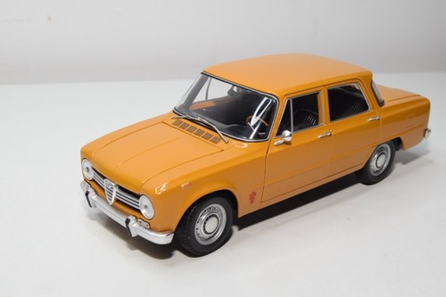 B69 1:18 MINICHAMPS ALFA ROMEO GIULIA 1300 SUPER 1970 OCHRE YELLOW MINT COND. - Picture 1 of 10