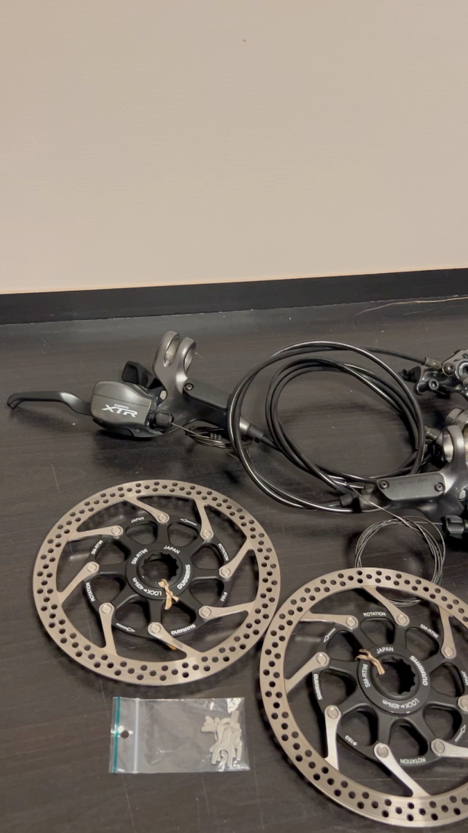 NEW Shimano XTR Dual Controll Shifters/Brakes Combo ST-M966 NEW Shimano XTR Dual Controll Shifters/Brakes Combo ST-M966