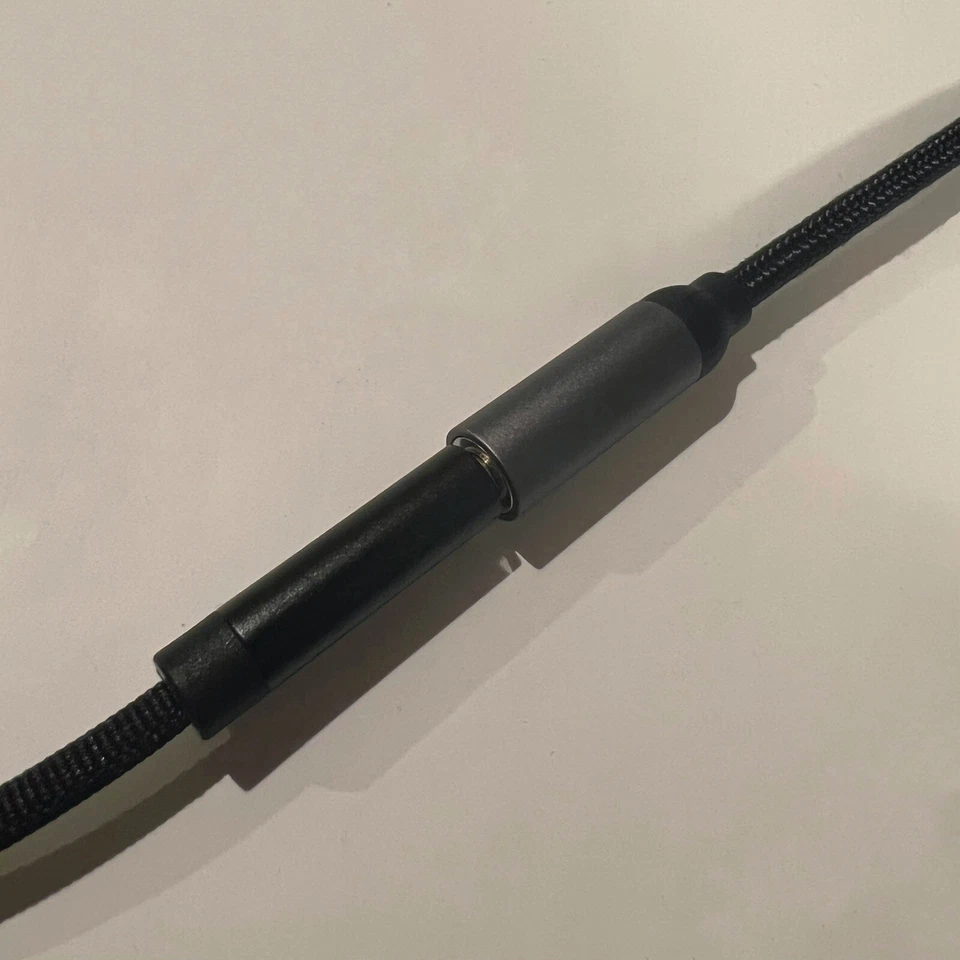 Type-C to 3.5mm Audio Earphone PD Adapter fits Google Pixel 2/3 *Description* - Image 4 of 4