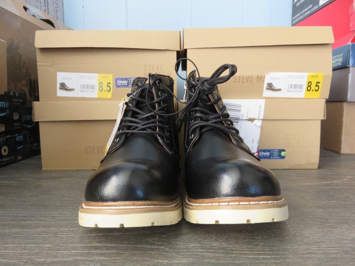 Steve Madden Men display picture 2
