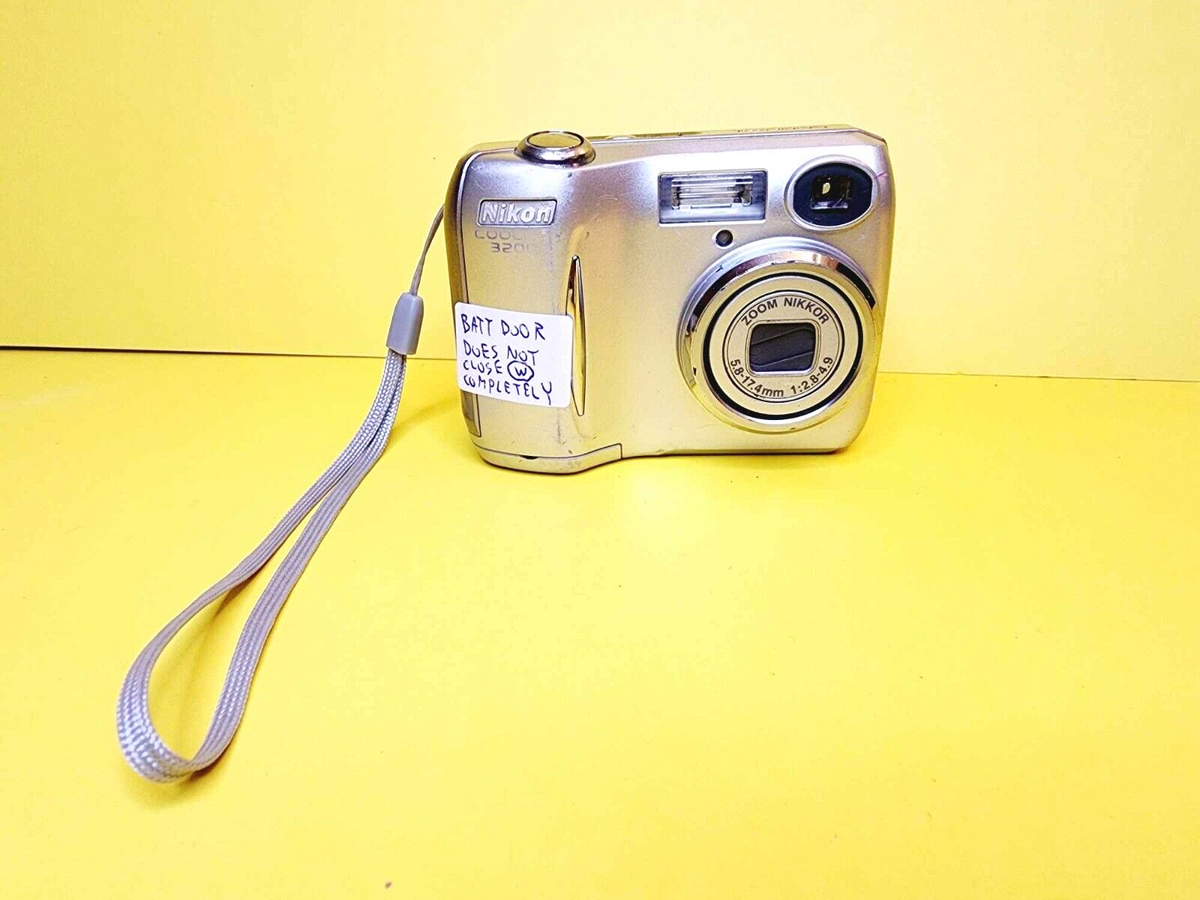 VIEW PHOTOS* WORKING NIKON COOLPIX E3200 DIGITAL CAMERA 3.2