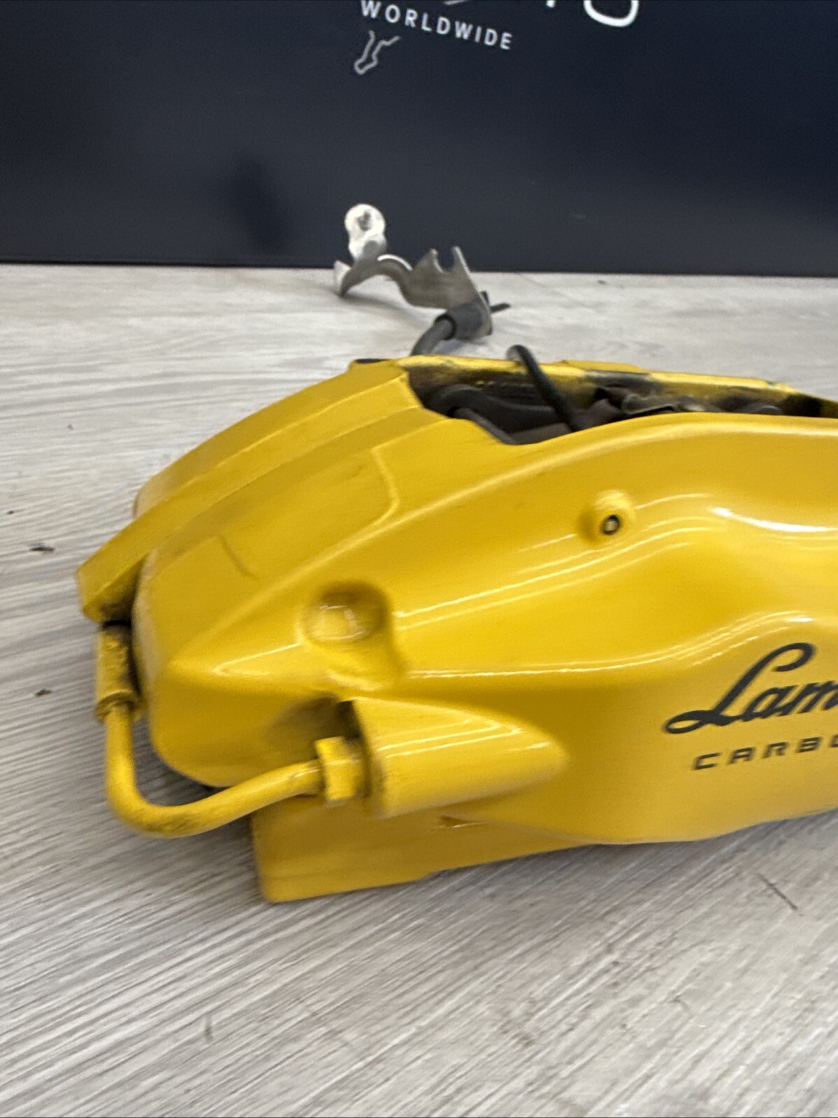 Lamborghini Huracan, LP580, LH, Rear Brake Caliper Yellow P/N 4T0615405AH