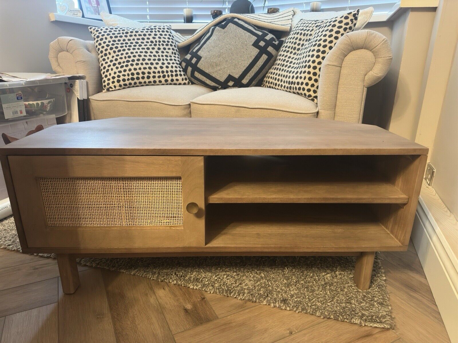 Picture 4 of 5