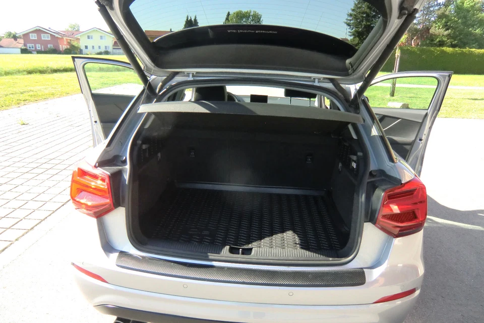 AUDI Q2 150 PS Florettsilbermetallic - Bild 3 von 4