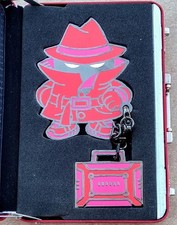Snag the Tag Agent 2020 Geocoin - Agent Burns - Activated  Adoptable - TB9QARV