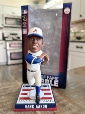 HANK AARON Atlanta Braves Legend MLB Hall of Fame Inductee Bobblehead #/360 NIB!