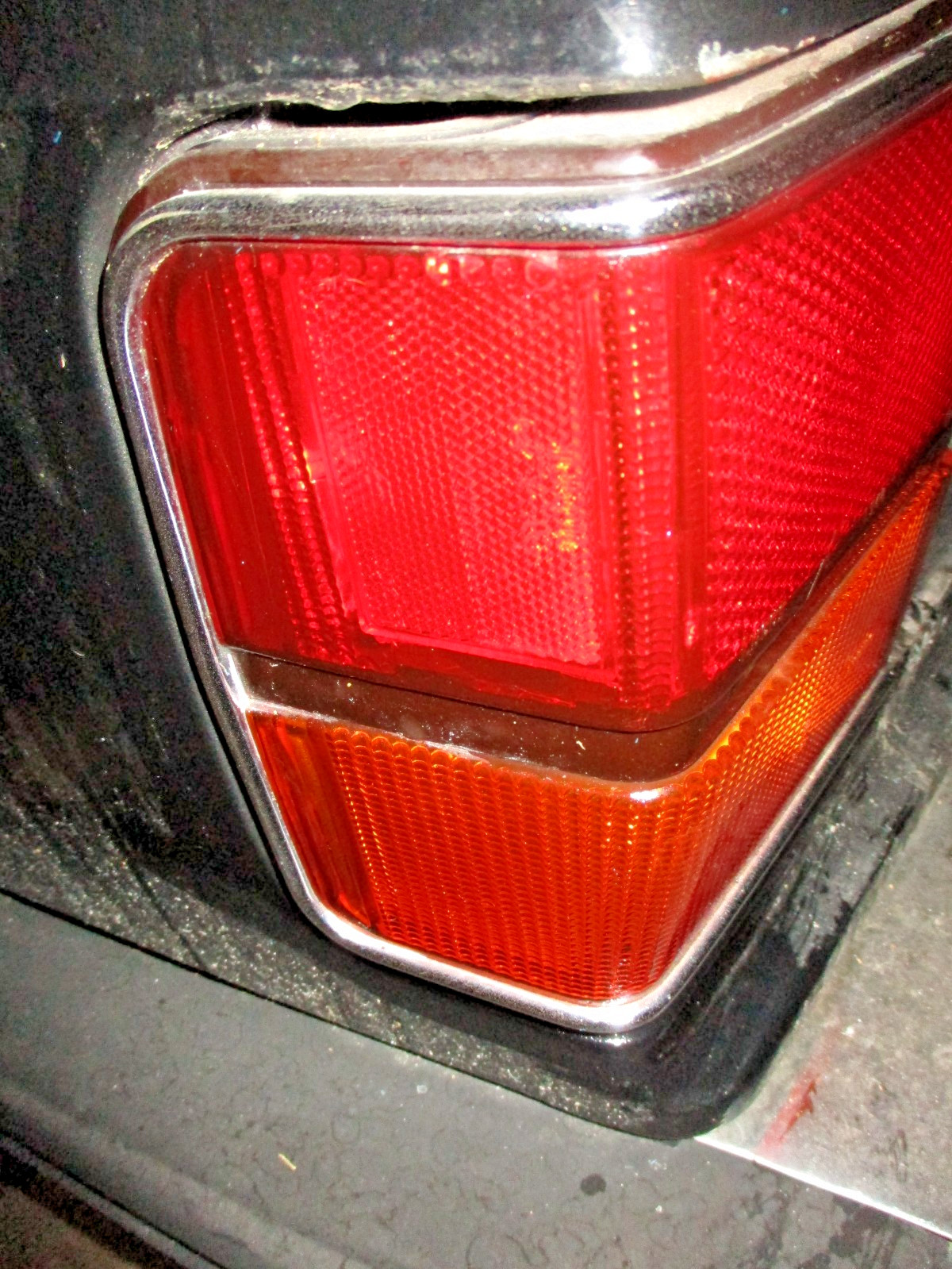 Rolls Royce Silver Spur Spirit Bentley Tail Lamp Taillight Left Rear 1981-1988