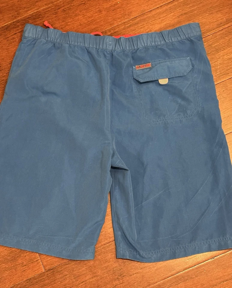 U.S. Polo Assn. Bañador XL azul rojo forrado de malla para hombre Foto 3 de 4