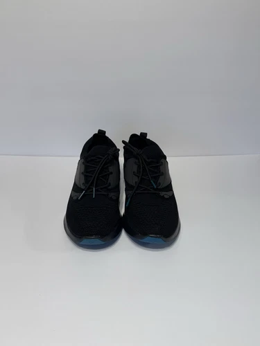 Vessi Everyday 2.0 Premium Waterproof Quality Sneaker Black Size M10 New No Box