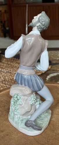 Lladro Rare Figurine Don Quijote Oration~5357 Retired , Made In Spain - Picture 4 of 14