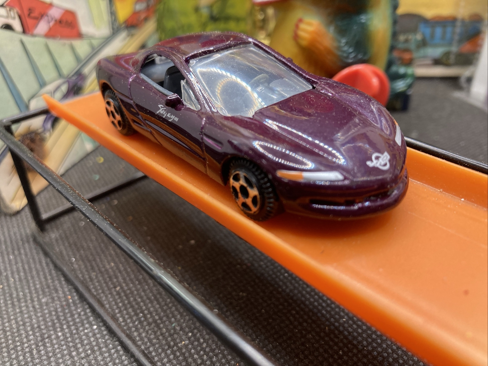 Picture 3 of 10