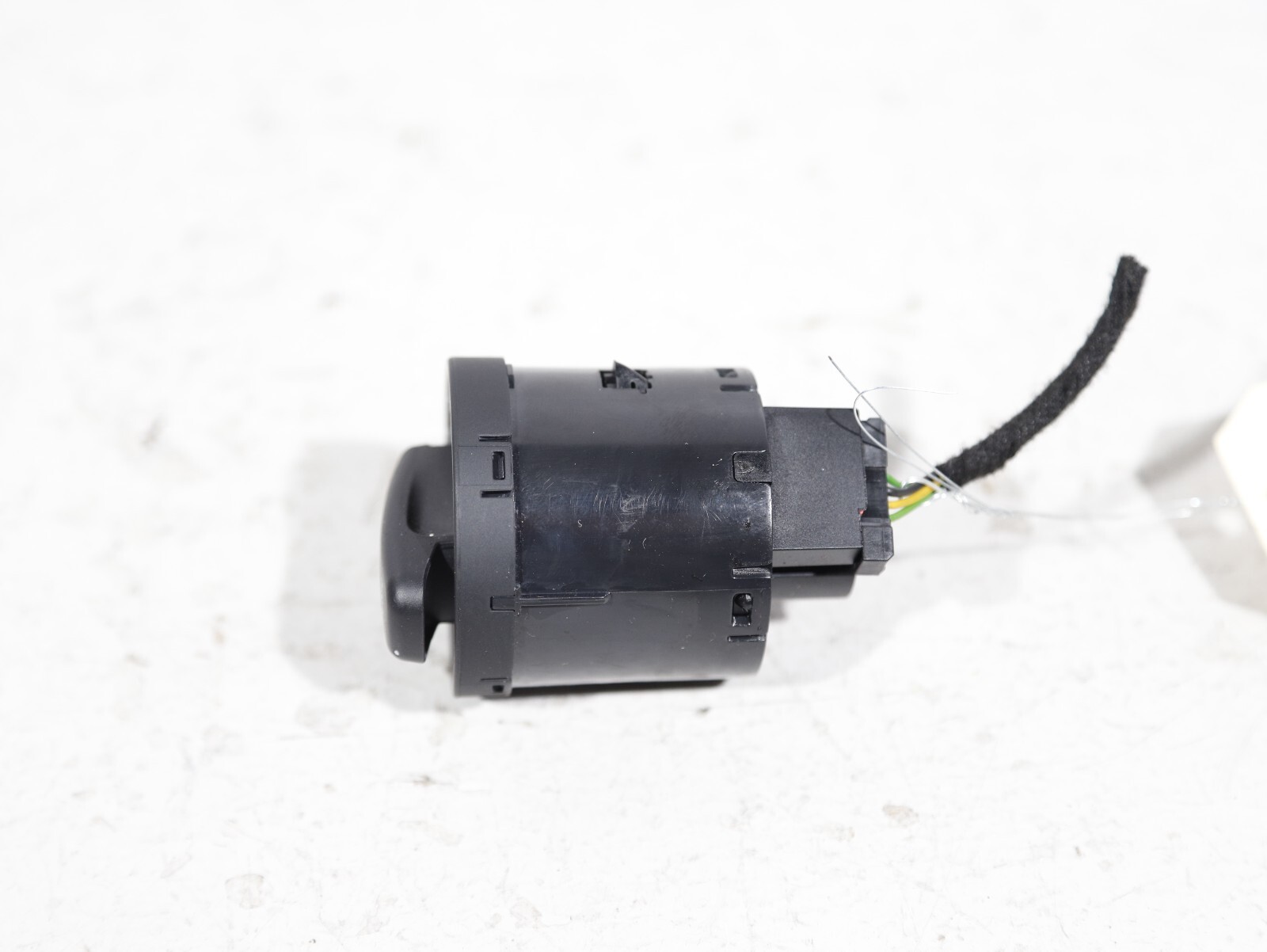 Maserati Levante 2017-2020 Headlight switch