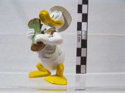 Disney Safari Park Serie 1999 :  DONALD DUCK  in Safari Outfit   60136