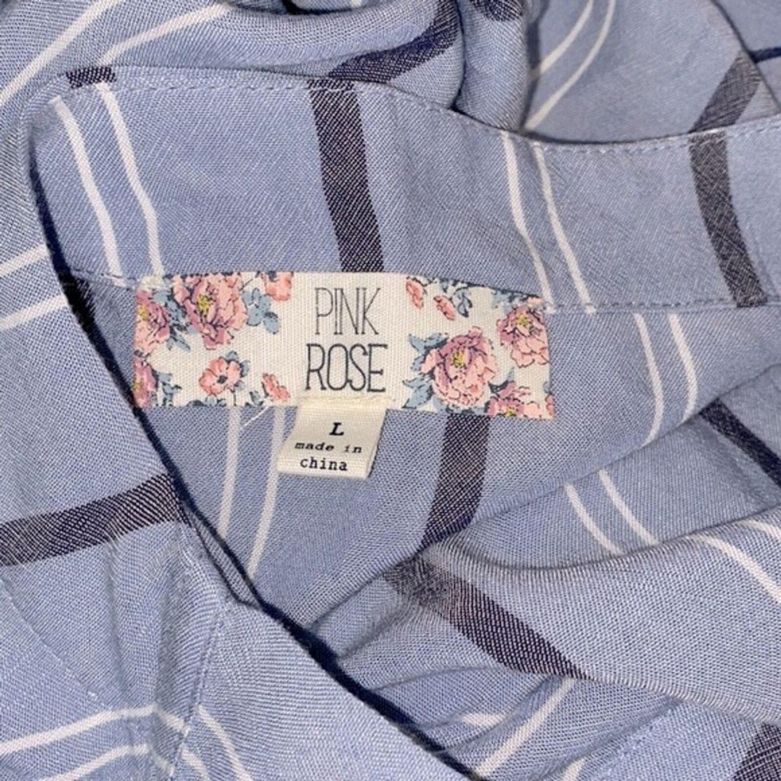 Pink Rose blue striped top tie front size large - image 4