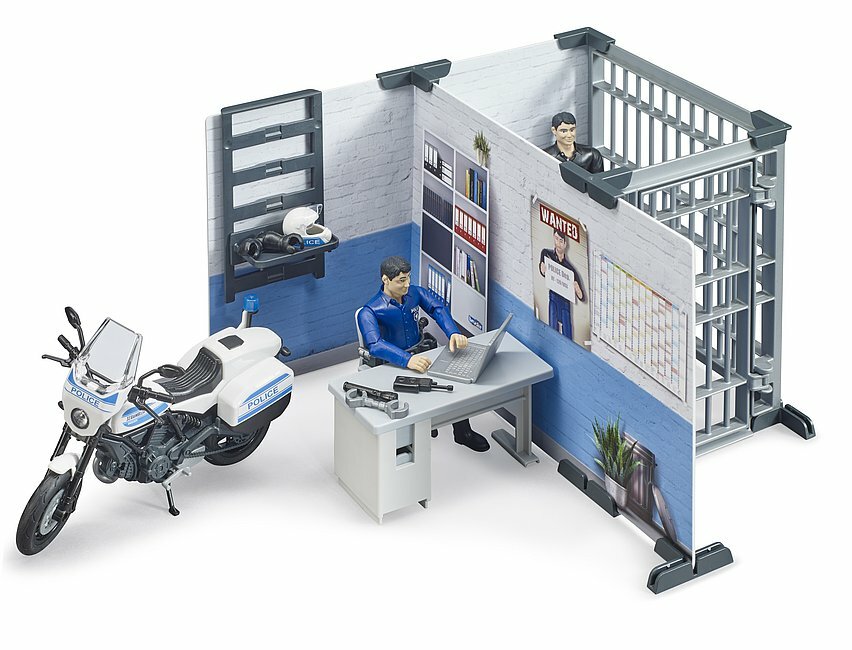 Bruder 62732 Bworld Police Station w/ Police Motorbike | eBay