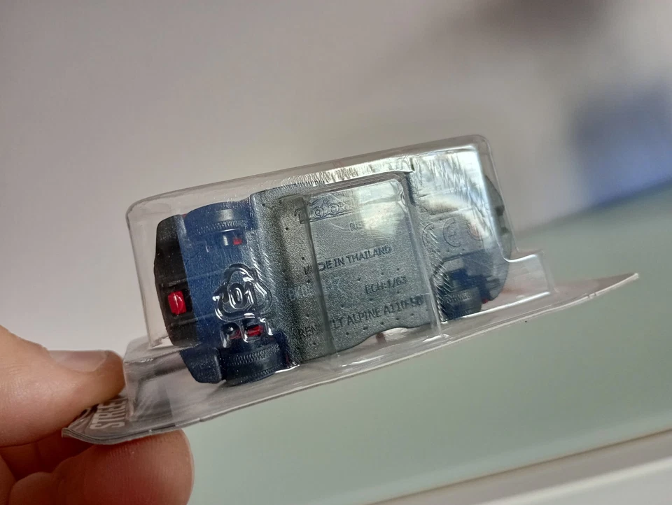 Majorette Street Cars renault alpine A110 1:61 - Immagine 2 di 2