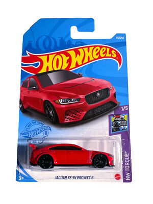 Hot Wheels HW Torque 1/5 Jaguar XE SV Project 8 85/250 Red