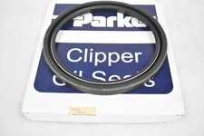 PARKER 9048 H1L5 2QTR13 CLIPPER OIL SEALS MADE IN THE USA