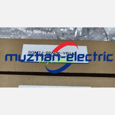 New SGM7J-02APK-YR1A Yaskawa Robot motor Fast FedEx or DHL