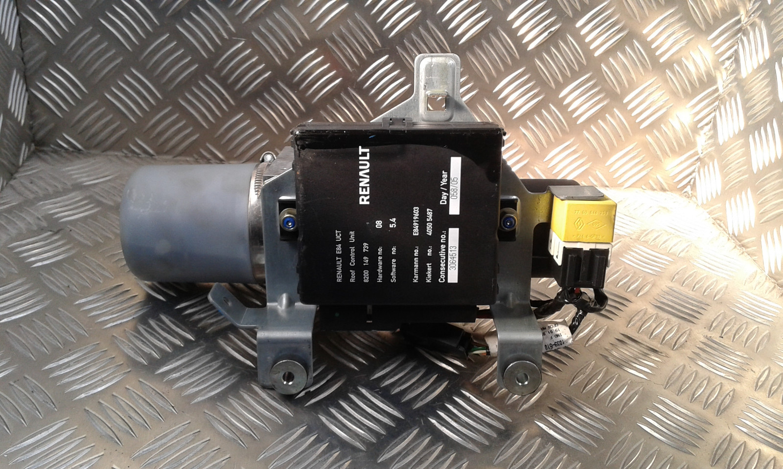 moteur-toit-ouvrant-capote-renault-megane-ii-cc-cabriolet-r-f