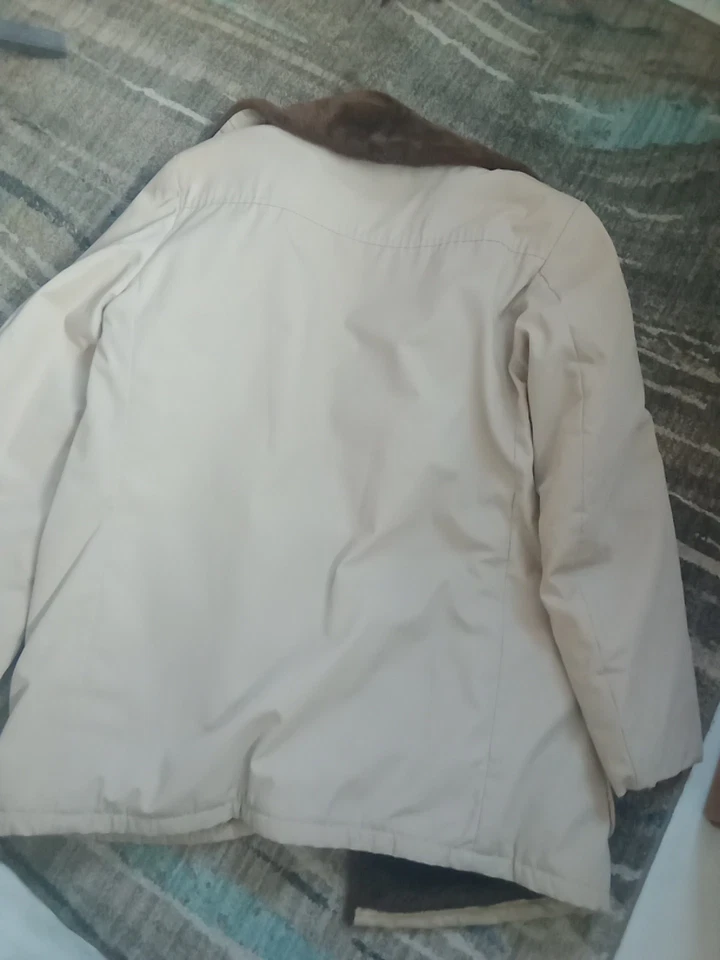 Abrigo de Cuero Montgomery Ward Vintage Talla 40 Mediano Forrado de Piel Botón Frontal Foto 4 de 4