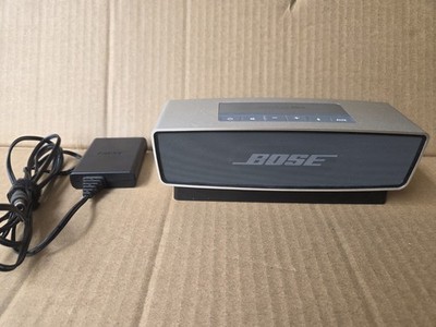 Bose SoundLink Mini Portable Bluetooth Speaker AUX Silver/Black w/ Power Adapter