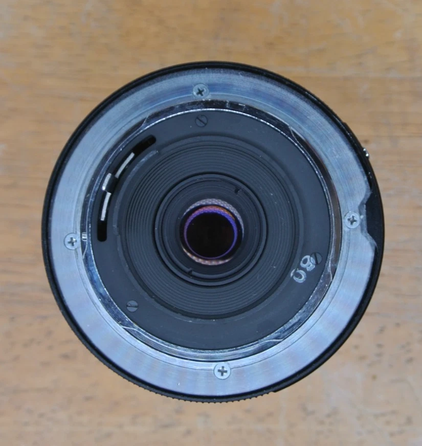 Lente de enfoque manual vintage Konica Hexanon 28 mm f/3,5 montaje AR Foto 4 de 4