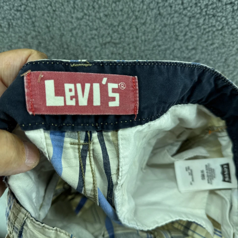 Bermudas a Cuadros Marfil Regular Vintage Levis Cargo Shorts Juveniles 14 Foto 4 de 4