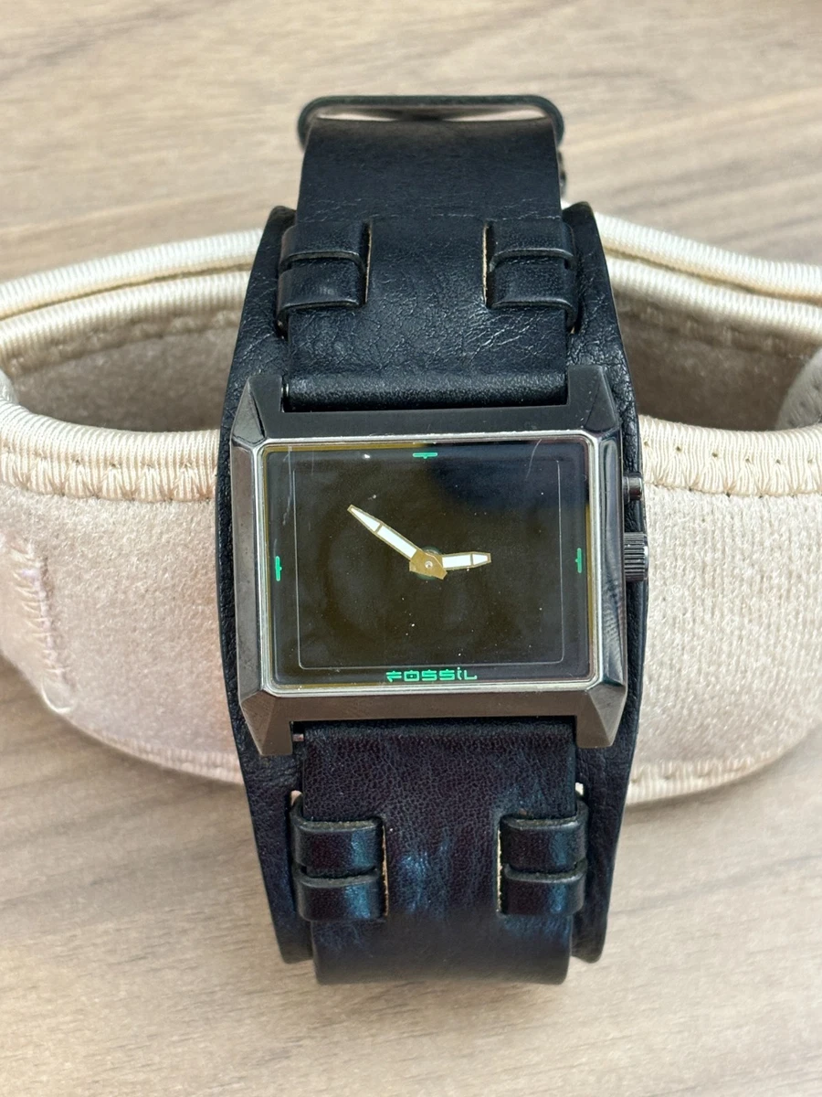 ジャンク品 FOSSIL BIGTIC 25+ Fossil Big Tic Analog & Digital Wristwatches for sale