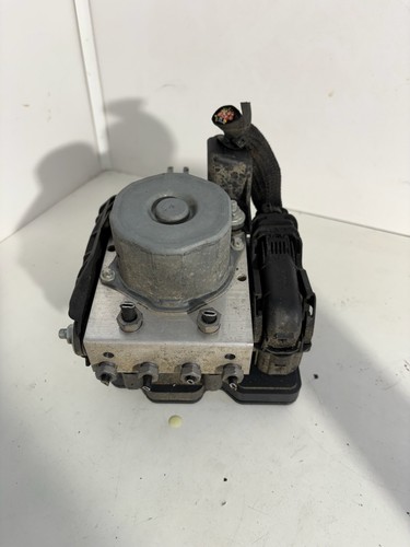 Mercedes B W246 ABS-Pumpe A0004311500 ORIGINAL