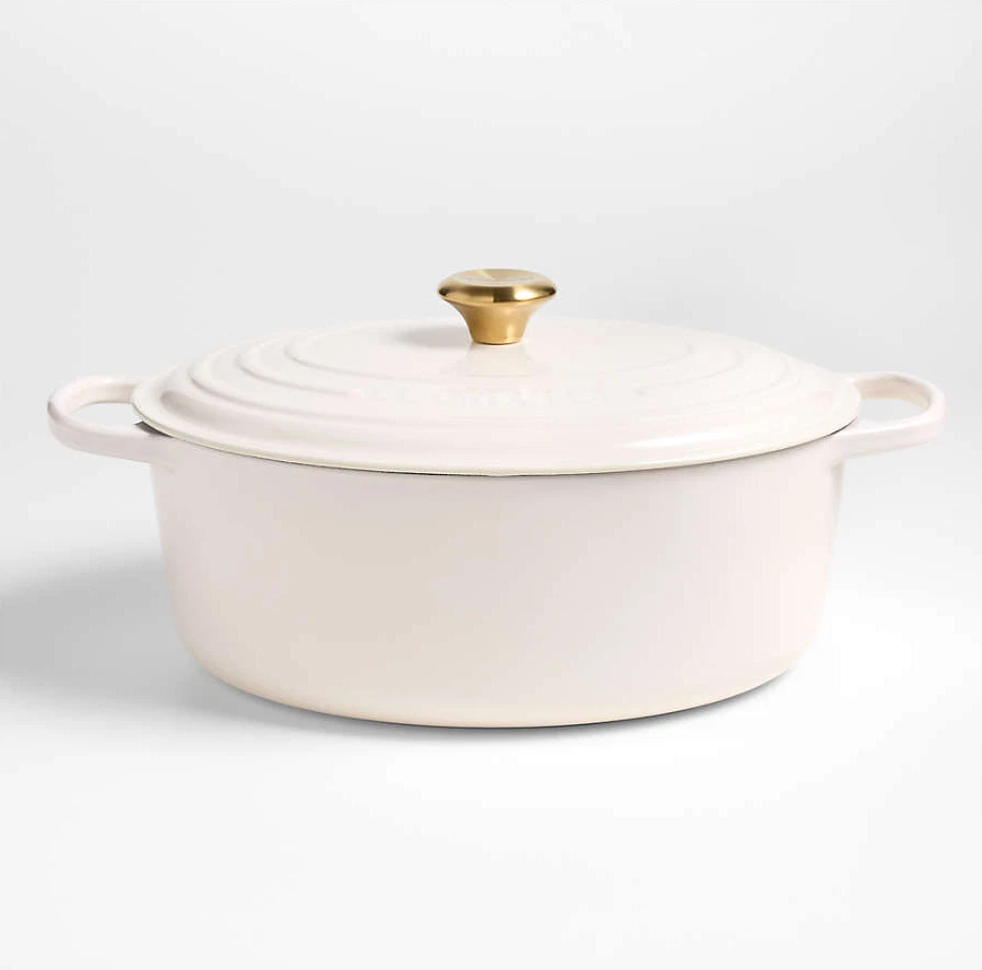 Le Creuset Signature ® 8-Qt. Enameled Cast Iron Oval Dutch Oven - FULL COLOR - Image 4 of 4