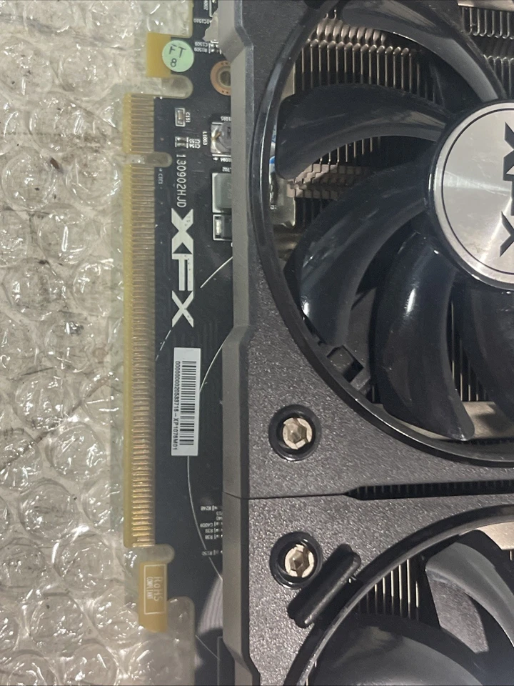 XFX Radeon R7 370 4GB GDDR5 Graphics Card PCIe x16 Double Dissipation - Image 2 of 4