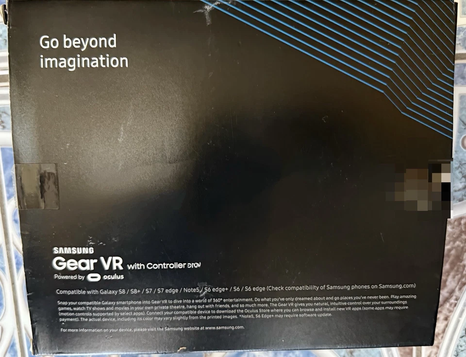 Samsung Gear VR 2017 With Controller SM-R324 Oculus Galaxy S8 S7 Note S6 - Image 2 of 4